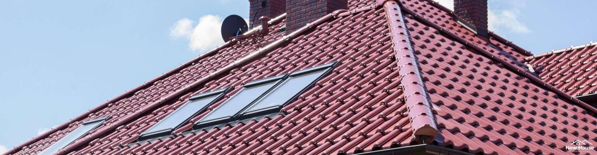 Dachówka ceramiczna, cementowa czy blachodachówka? Jakie pokrycie dachowe wybrać?