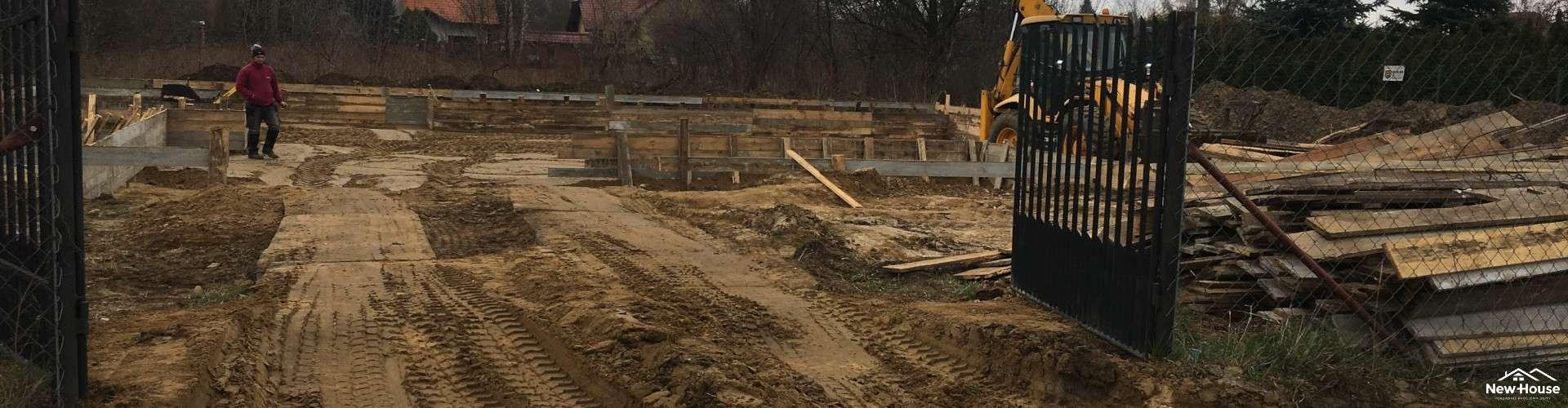 Grunt pod fundamenty – jak przygotować podłoże pod budowę domu?