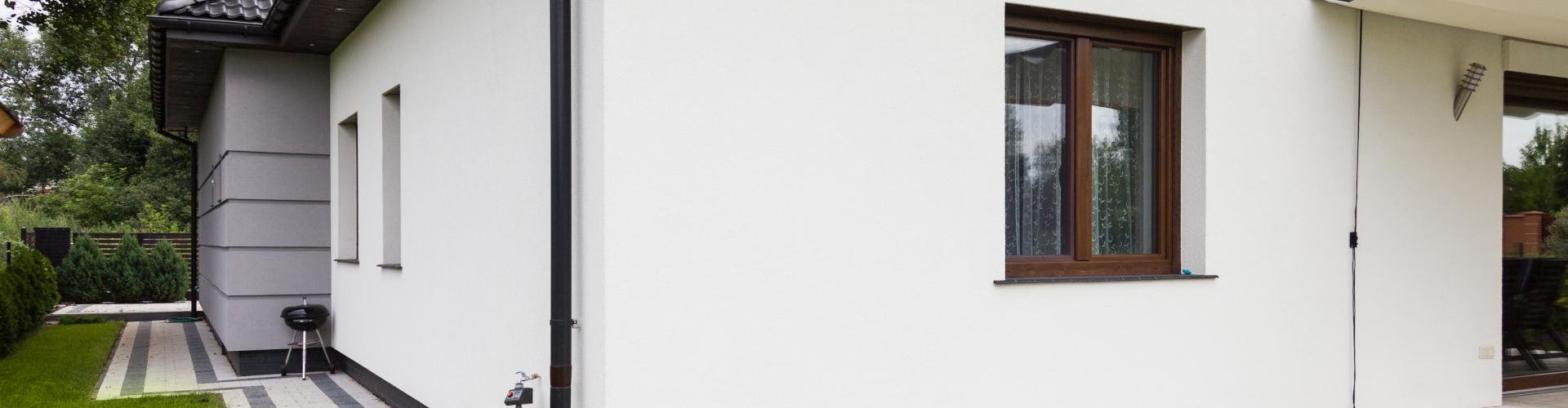 Tynk silikonowy a silikatowy – który z nich wybrać?