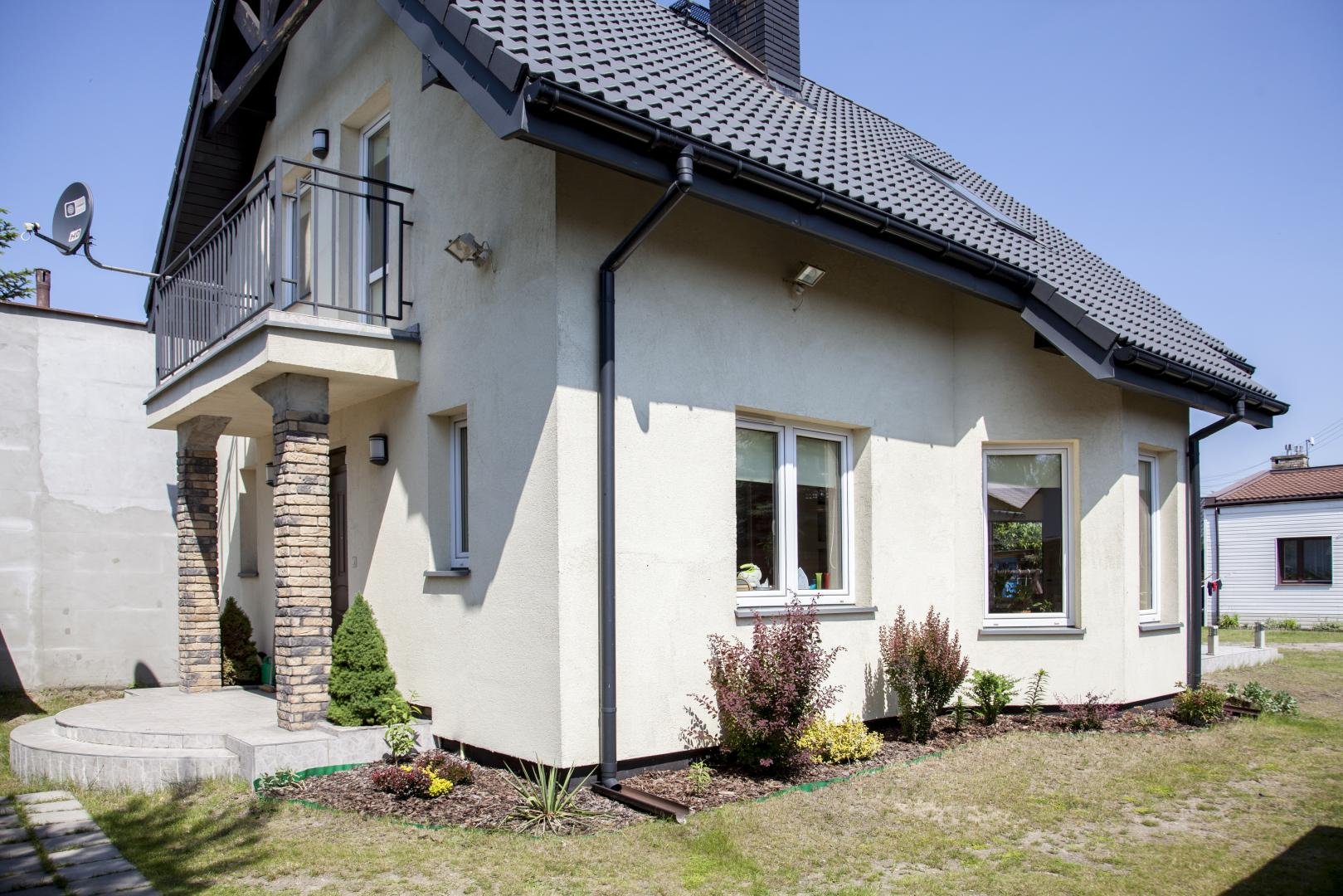 Jakie materiały są najczęściej stosowane przy budowie domów jednorodzinnych?