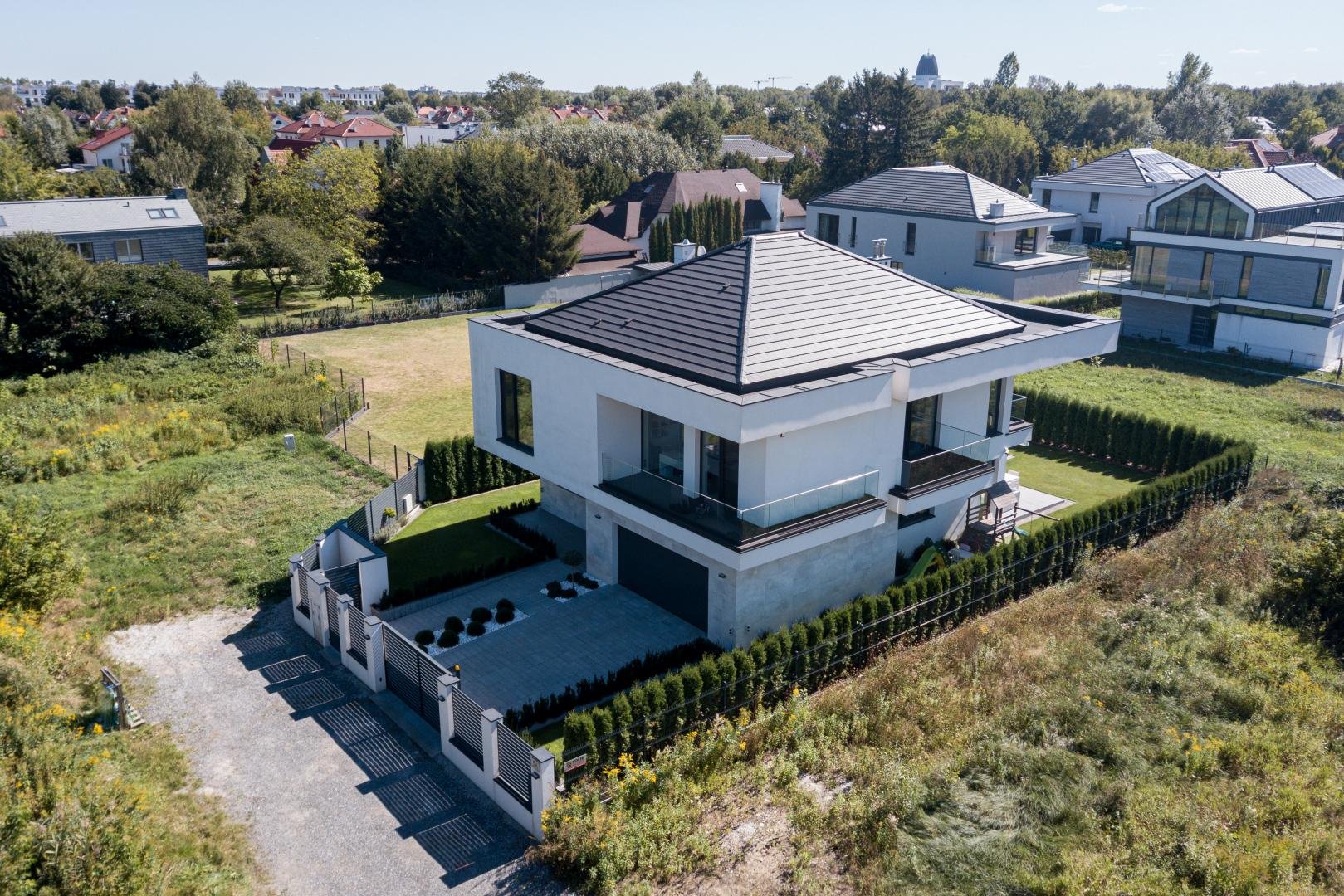 New-House - Wady i zalety dachu kopertowego