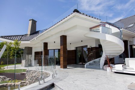 New-House - Balustrady tarasowe – jaki mamy wybór?