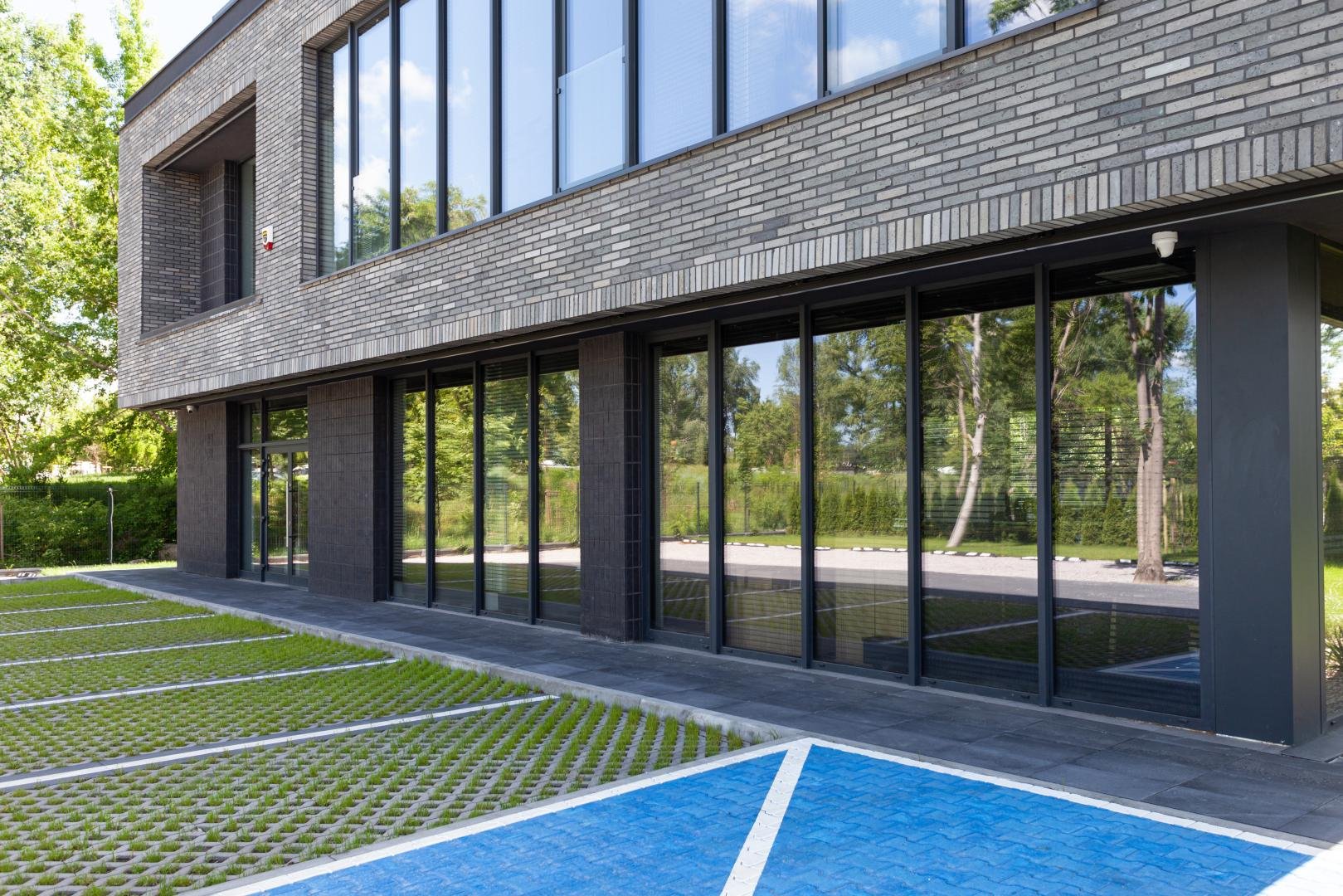 Koszt budowy małego budynku biurowego