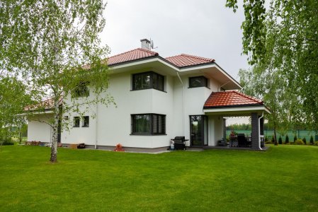 New-House - Linia średniego napięcia a budowa domu