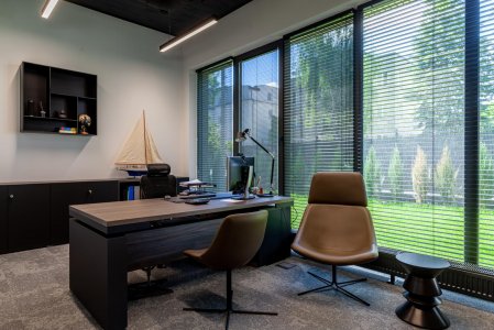 Średni koszt budowy budynku biurowego