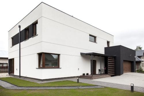 Budowa domu pod klucz pomorskie – czym charakteryzuje się taka inwestycja?