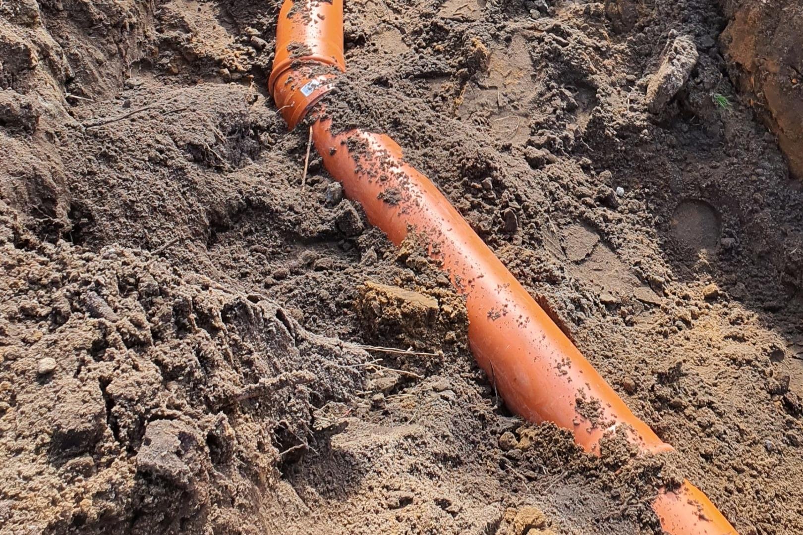 Przyłącze budowlane w budynkach biurowych