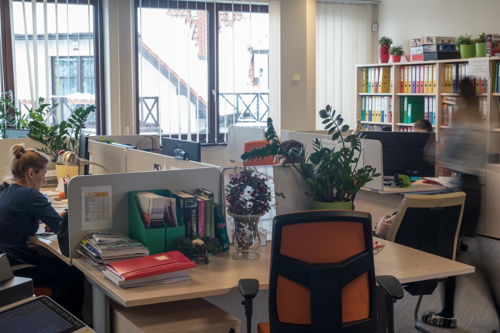 Obowiązki kierownika budowy przy budowie budynku biurowego