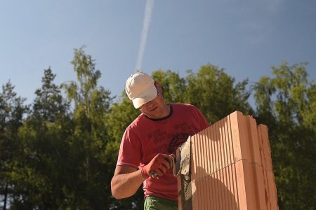 Koszt rozbudowy w Warszawie – jakich wydatków powinien oczekiwać inwestor?