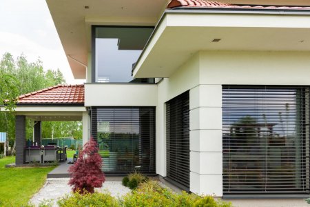 Nowoczesna przybudówka do starego domu