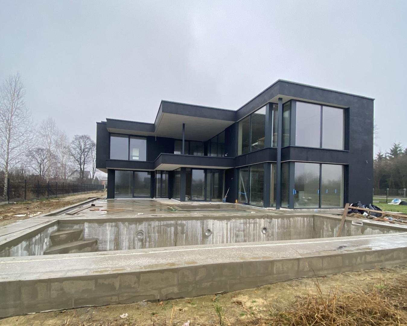 Projekt willa z basenem