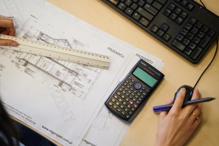 Projekt indywidualny, a możliwości finansowe – jak zaplanować?