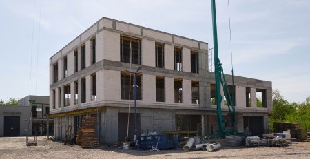 Drenaż wokół starego domu