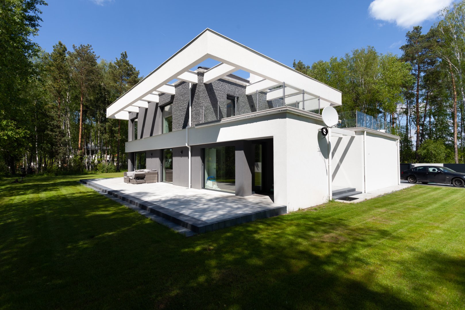 prace pod klucz, prace stan deweloperski, prace wykończeniowe New-House