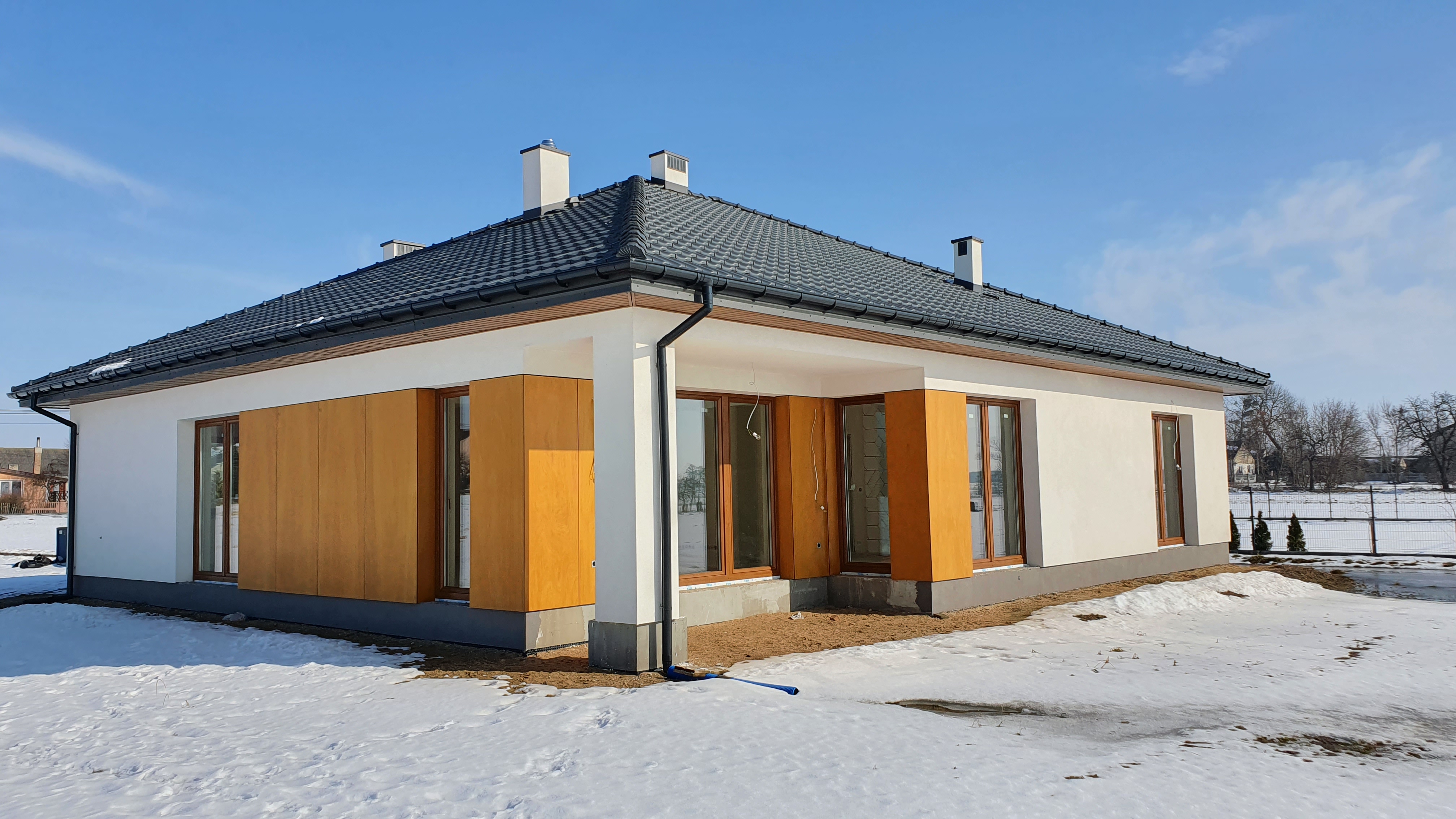 Dom parterowy o powierzchni 200m2 realizacja New-House