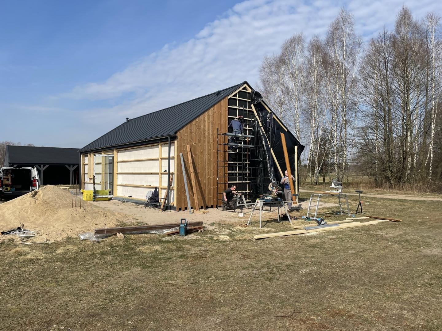 Stan surowy - budowa domu