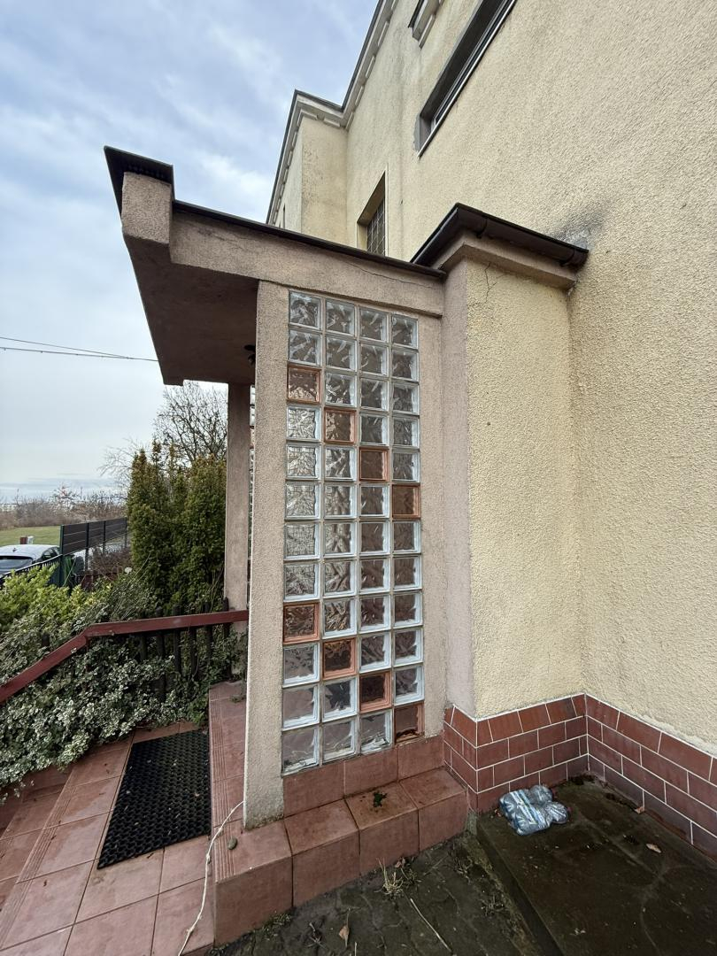 Gruntowne odnowienie budynku mieszkalnego