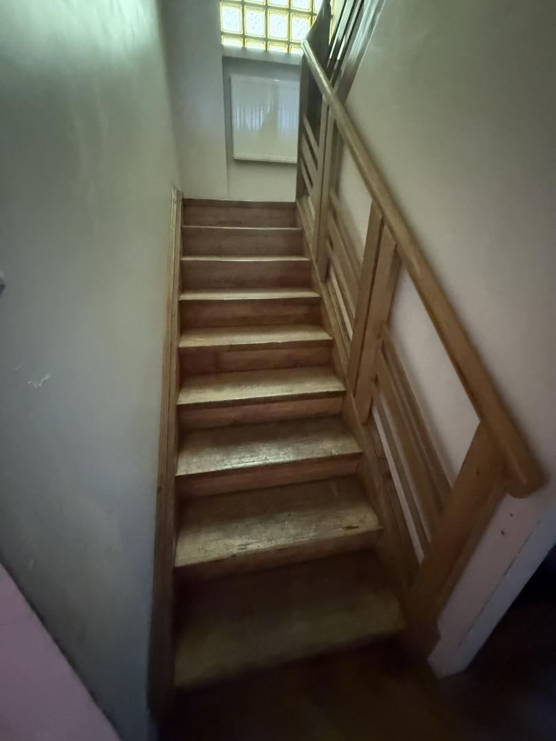 Remont - wymiana schodów