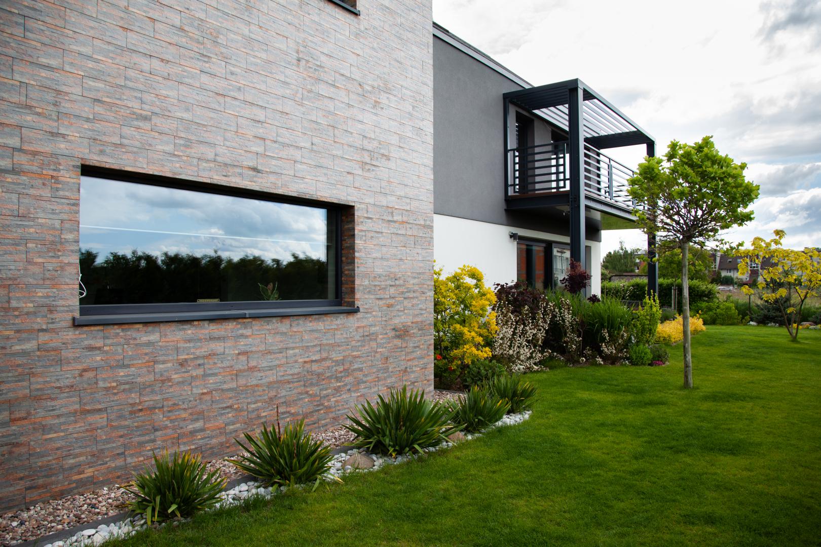 Realizacja - projekt indywidualny - New-House