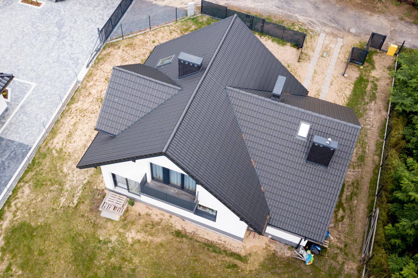 Dach - projekt Dom przy Cyprysowej 14 - New-House