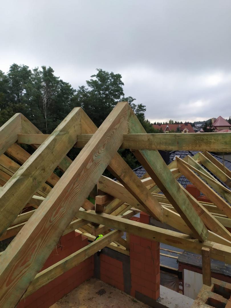 Więźba dachowa -  Dom przy Cyprysowej 14 - New-House